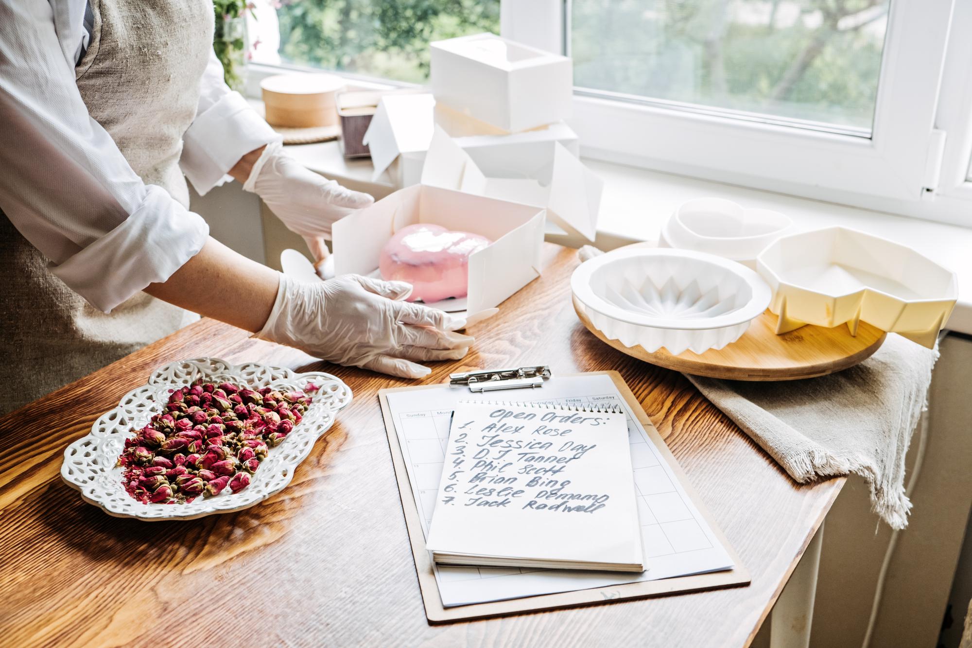 Próby receptur w warsztacie kuchennym